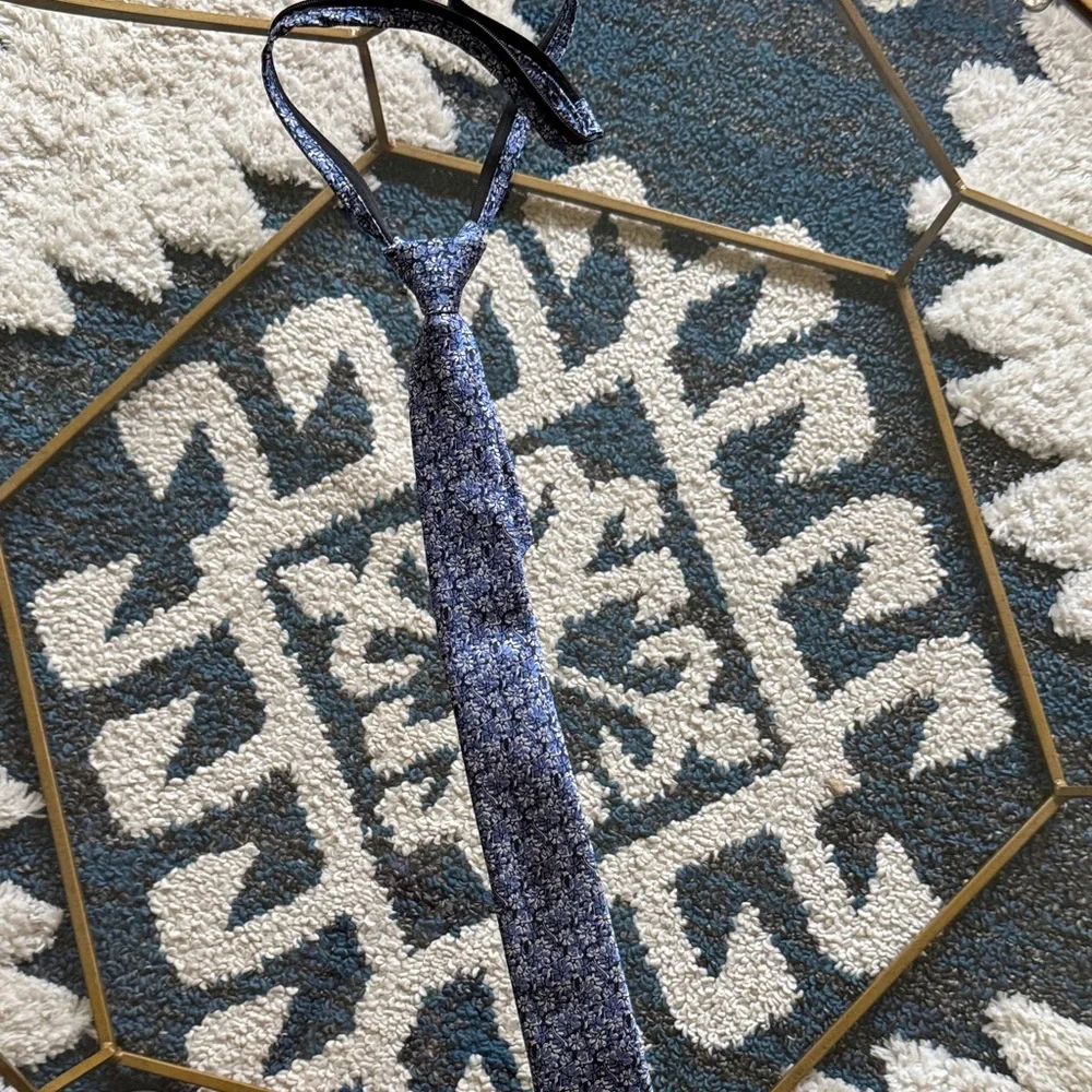 Joseph Abboud Kids Blue Patterned Tie